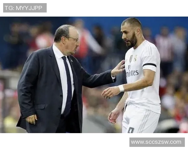 如何通过足球星卡投资实现回本及长期盈利策略分析 如何通过足球星卡投资实现回本及长期盈利策略分析